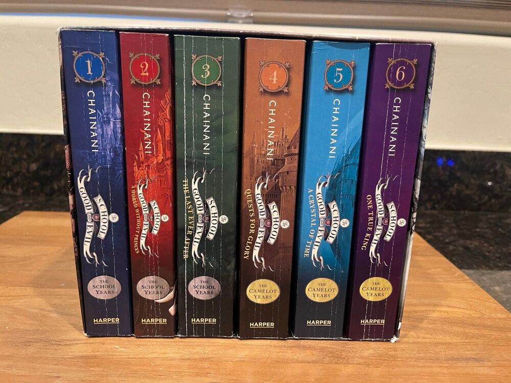 The School for Good & Evil 6 Books Paperback Set